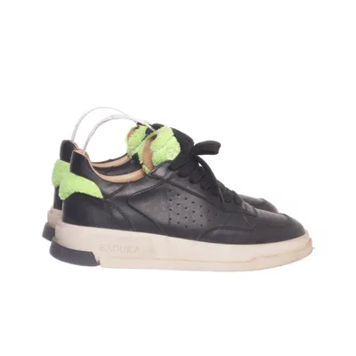 Sneakers (Black) from Badura