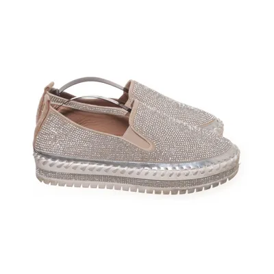 Slip-ons (Silverfärgad) från Muguan