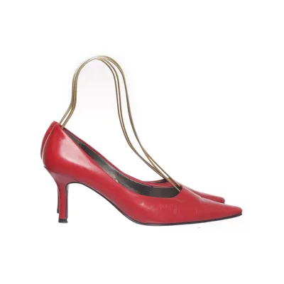 Pumps (Red) from Maripe Leather