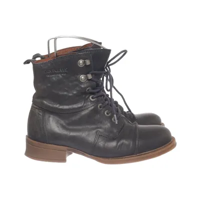 Laced boots (Black) from DinSko
