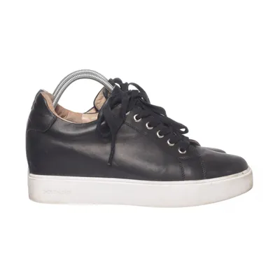 Sneakers (Svart) från Shoe the Bear