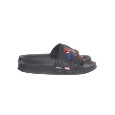 Sandales (Noir, Rouge, Bleu) de Adidas x Marvel