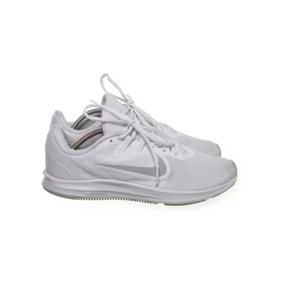 Sneakers (White, Gray) from Nike