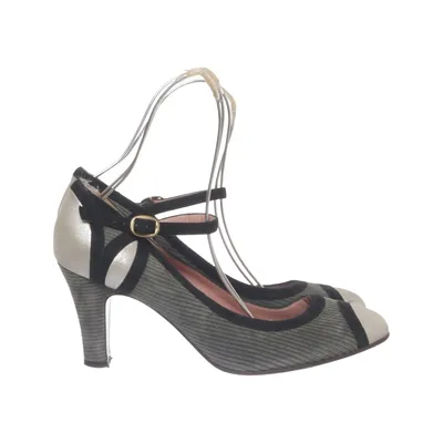 High Heels (Grau, Schwarz, Silber) von Marc Jacobs Leder