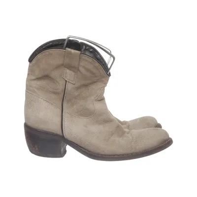 Enkellaarzen (Beige) van Notabene