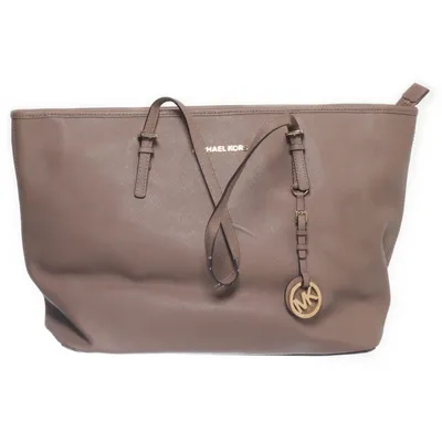 Handväska (Sallie) från Michael Kors Skinn