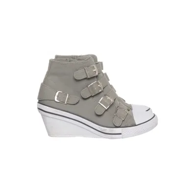 Sneakers (Grå, Vit) från Karizma