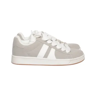Sneakers (Gray, White) from Attitude