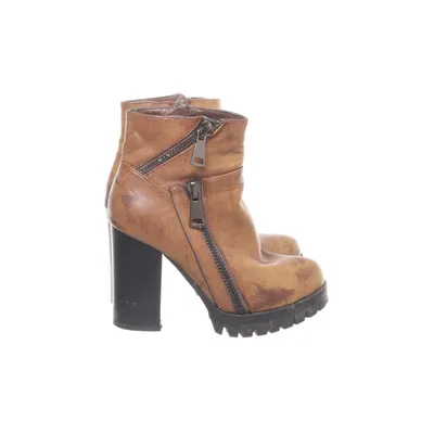 Heeled boots (Brown) from Super Mode