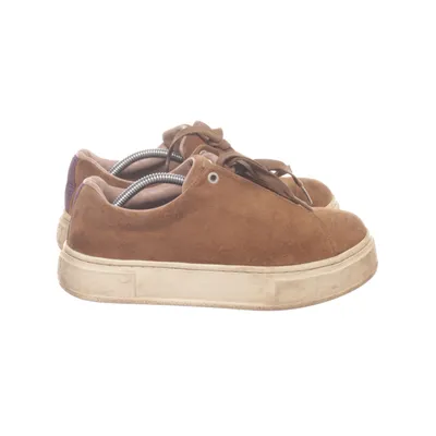 Canvas schoenen (Bruin) van Eytys