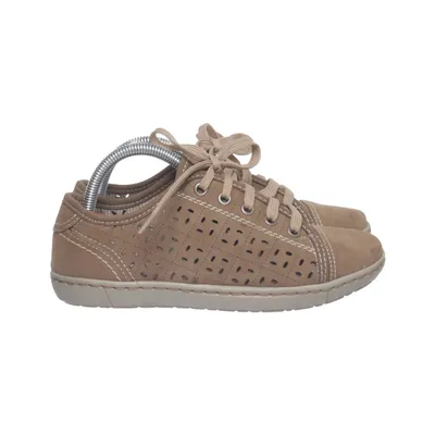 Sneakers (Beige) from Laura Berg