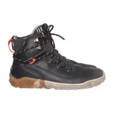 Laced boots (Black) from Vivobarefoot