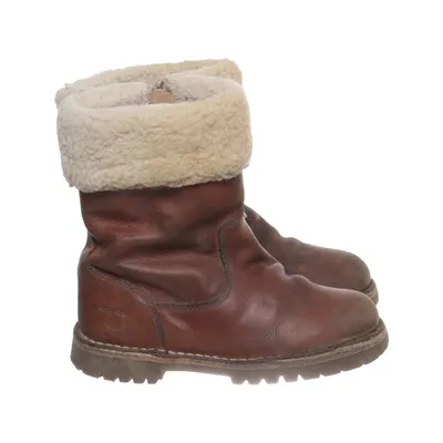 Boots (Brown, Beige) from Pom Pom Wool, Leather