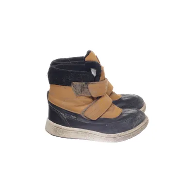 Ankle boots (Black, Brown) from Nordbjørn