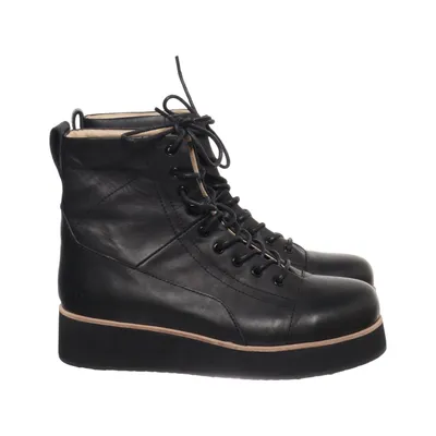 Laced boots (Black) from Gram Leather