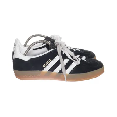Sneakers (Gazelle) from Adidas