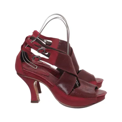 Sandales à talons hauts (Rouge) de Neosens Cuir