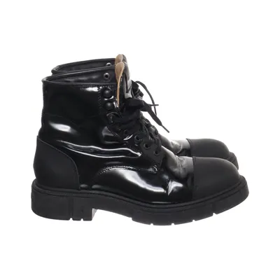 Schnürstiefel (Schwarz) von Sneaky Steve