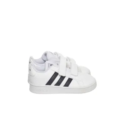 Sneakers (Grand Court) från Adidas
