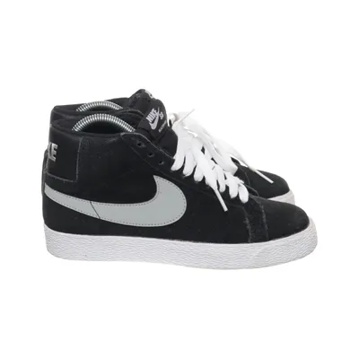 Sneakers (Blazer Mid) from Nike SB Leather