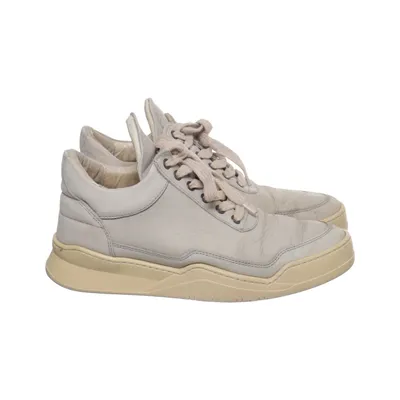 Trainers (Beige) from Filling Pieces