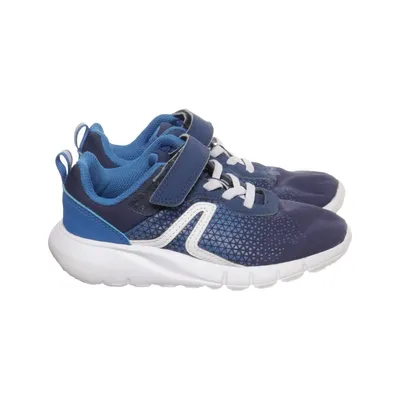 Trainers (Blue, White) from Newfeel