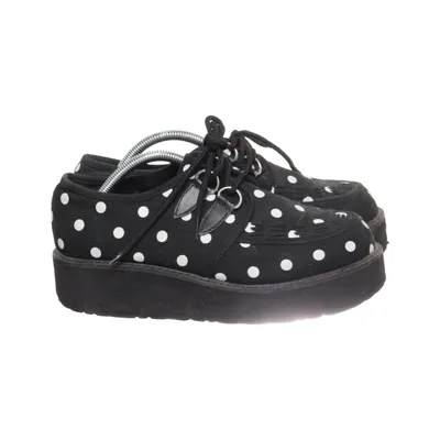 Baskets (Noir, Blanc) de ASOS
