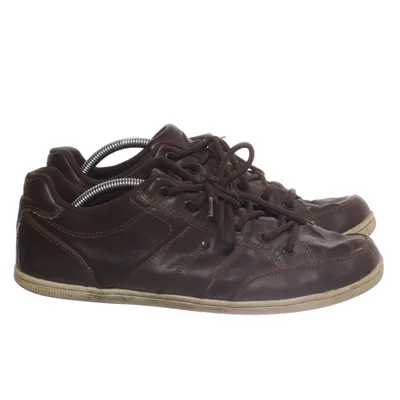 Sneakers (Brown) from Memphis One