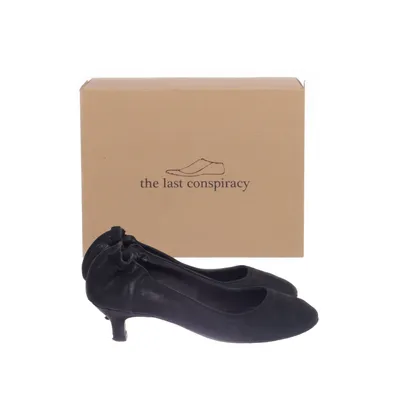 Pumps (Black) from The Last Conspiracy