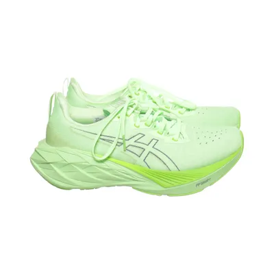 Löparskor (Novablast) från Asics