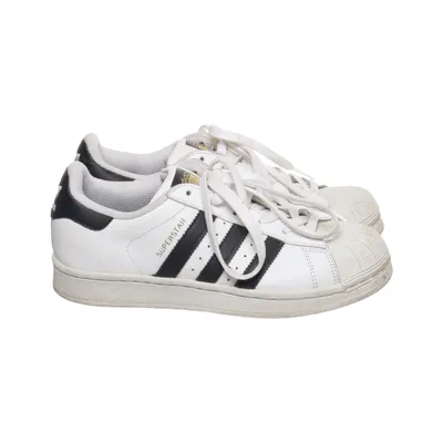 Sneakers (Superstar) from Adidas