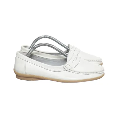 Mocassins (Blanc) de Soft Comfort by Wildflower Cuir