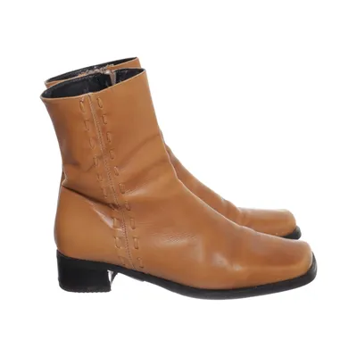 Ankle boots (Brown) from Scholl