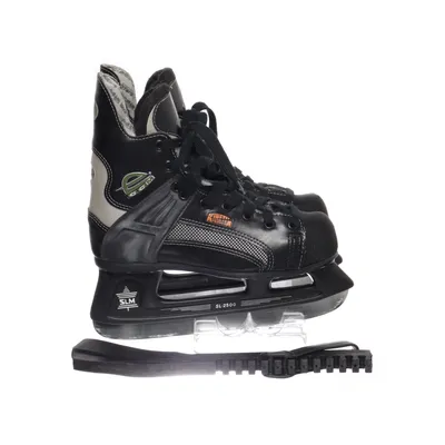 Ice skates (Black) from CCM