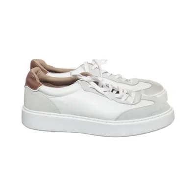 Sneakers (Vit, Grå, Brun) från GKM Skinn