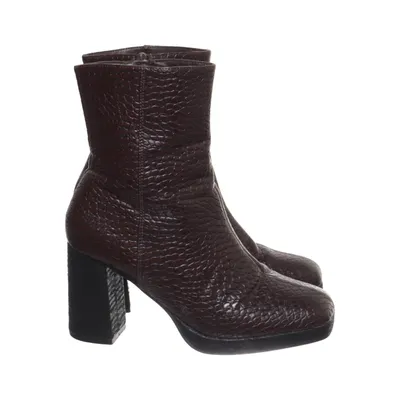 Heeled boots (Brown) from Pimkie