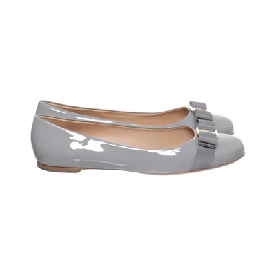 Ballerines (Gris) de Salvatore Ferragamo