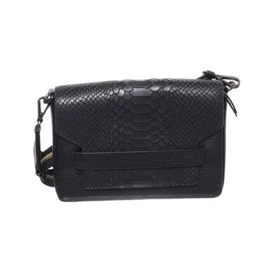 Axelremsväska (Svart) från Markberg