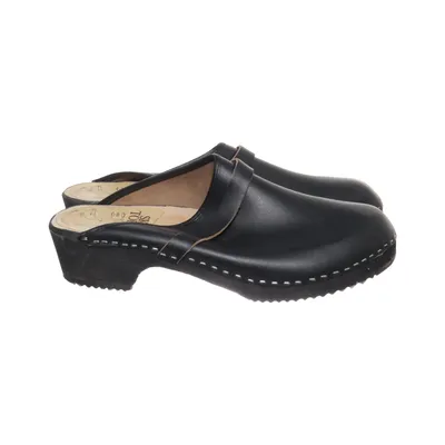 Clogs (Black) from Skåne Toffeln Leather