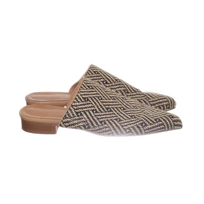 Mules (Beige, Svart) från Bukela