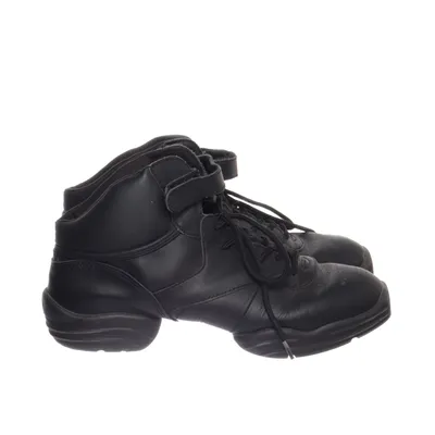 Dancing shoes (Black) from Capezio