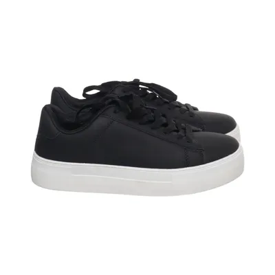 Sneaker (Schwarz, Weiß) von MyWear