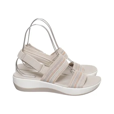 Sandales (Beige, Multicolore) de Cloudsteppers by Clarks