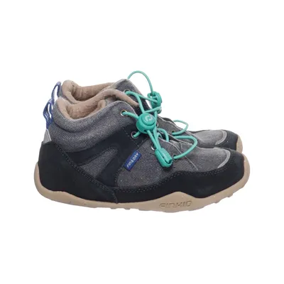 Turnschuhe (Tonttu) von Finkid Leder