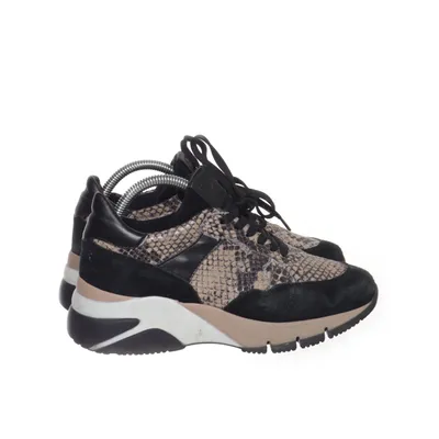 Trainingsschoenen (Zwart, Beige, Wit) van Tamaris