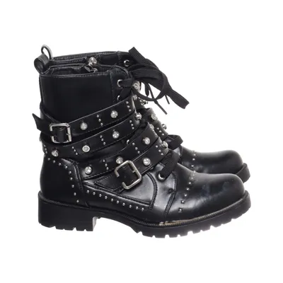 Bottes à lacets (Noir) de Sergio Rossi
