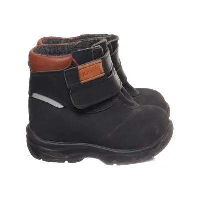 Boots (Svart) från Kavat Skinn
