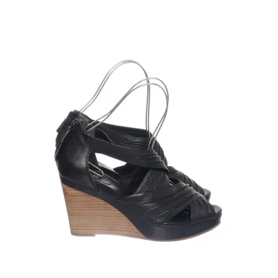 Kilklackar (Svart) från Cole Haan