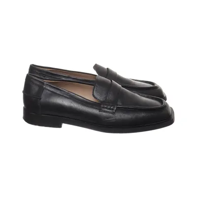 Loafers (Black) from Angulus
