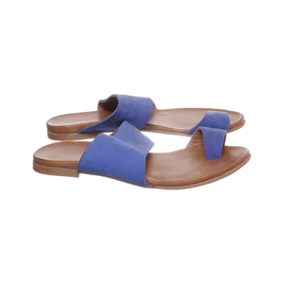 Slip-ins (Blue, Brown) from Inuovo Leather